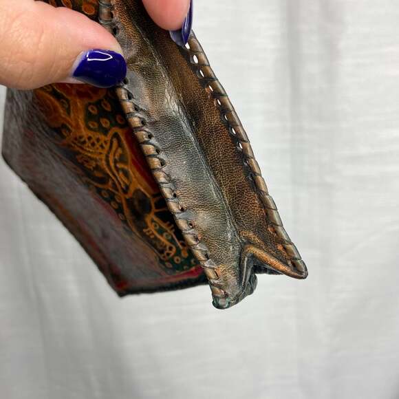 Vintage Leather Elephant Design Clutch - Picture 3 of 7